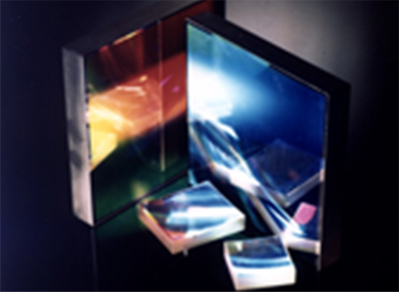 ホログラフィックグレーティング製作に成功