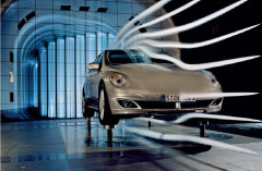 車両リフトシステムの組み込みにより、最短の時間・費用で効率良くアンダーボディーの変更が可能