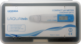 LAQUAtwin storage case: Click to enlarge